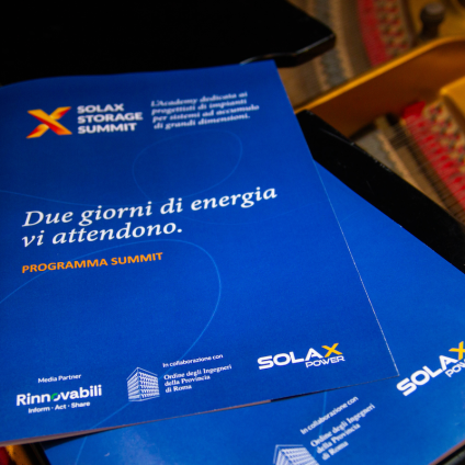 Rinnovabili • SolaX Storage Summit, sold out per l’evento di formazione, innovazione e networking per i professionisti dell’energia