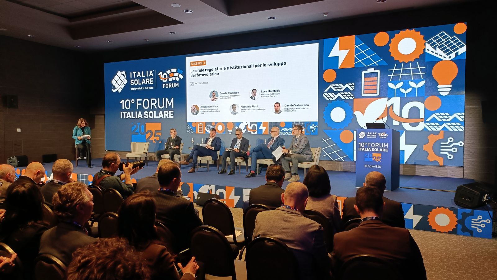 Le sfide per il fotovoltaico italiano sotto la lente del Forum Italia Solare 2025