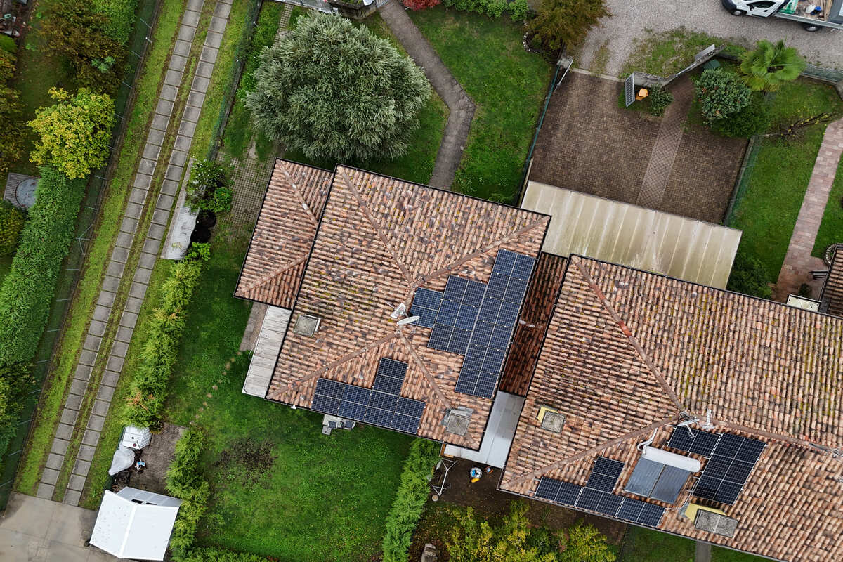 Rinnovabili • a-che-punto-siamo-fotovoltaico-in-italia-transizione-energetica-digitale