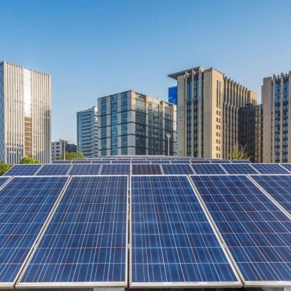 Rinnovabili • Transizione energetica urbana: il ruolo del fotovoltaico diffuso nella strategia di Iren