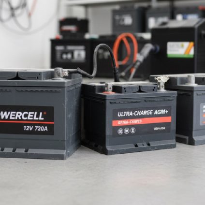 Rinnovabili • Ue multa da 72 mln di euro a produttori di batterie. Accusati di aver fatto cartello