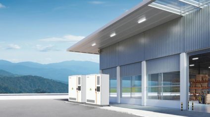 Rinnovabili • SolaX Power Italia consolida leadership nel segmento C&I con una gamma di prodotti all-in-one per accompagnare la transizione energetica