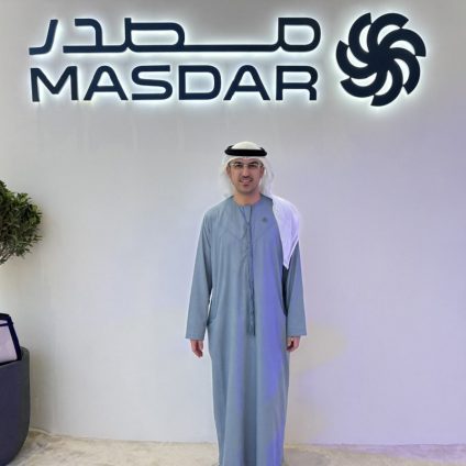 Rinnovabili • Emirati Arabi Uniti: dal petrolio all’energia pulita con il progetto Round the Clock di Masdar