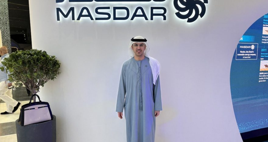 Rinnovabili • Emirati Arabi Uniti: dal petrolio all’energia pulita con il progetto Round the Clock di Masdar