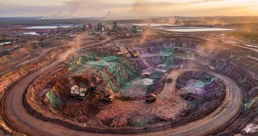 Rinnovabili • Stoccaggio materie prime critiche: perché l’IEA lo ritiene necessario