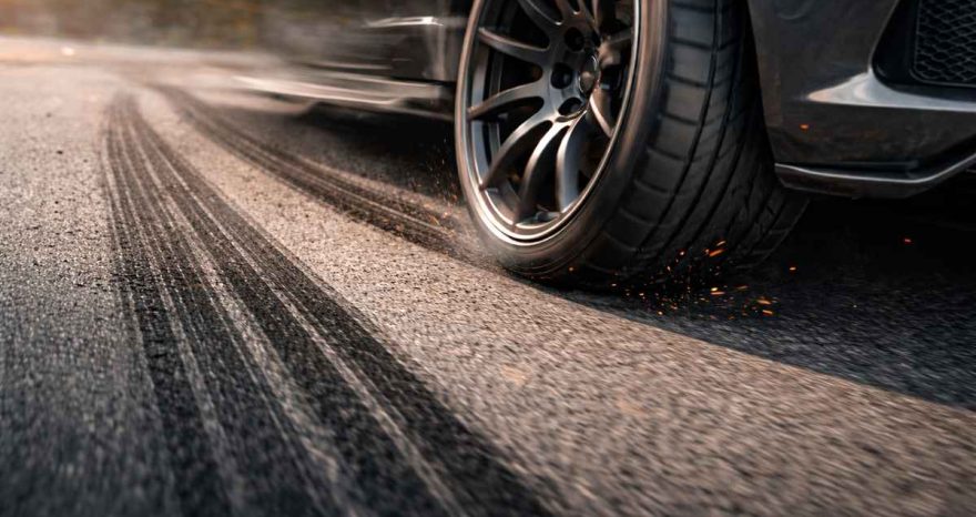 Rinnovabili • inquinamento-dellaria-da-microplastiche-pneumatici