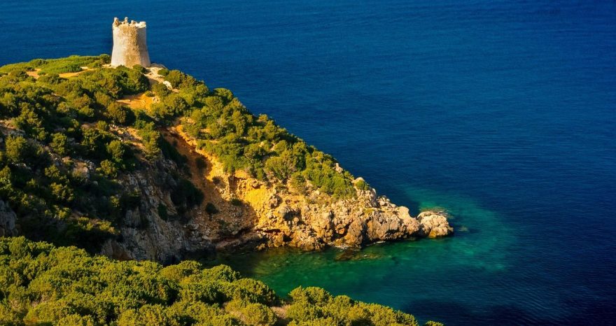 Rinnovabili • Fotovoltaico per le imprese sarde, il bando regionale sostiene anche i revamping