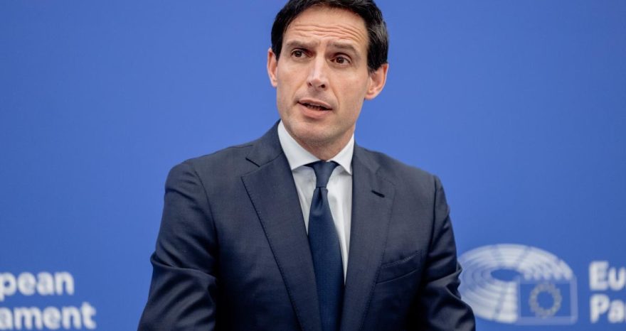 Rinnovabili • dispositivo-di-anticipazione-ets2-investimenti-decarbonizzazione-trasporti-riscaldamento