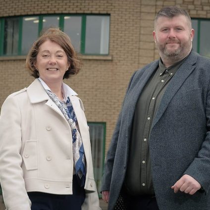 Rinnovabili • ABB rafforza le attività di consulenza in ingegneria elettrica in Europa con l'acquisizione di Premium Power