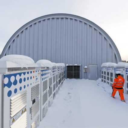 Rinnovabili • In Finlandia debutta il BESS per il grid forming che resiste a -50°C
