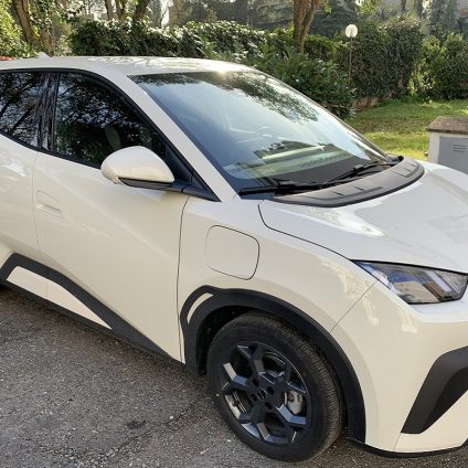 Rinnovabili • Byd Dolphin Surf, la city car elettrica ideale? Le ragioni per comprarla