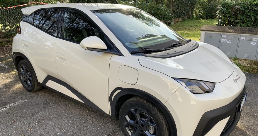 Rinnovabili • Byd Dolphin Surf, la city car elettrica ideale? Le ragioni per comprarla