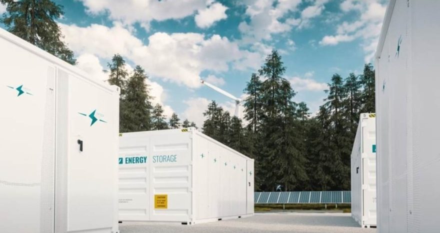 Rinnovabili • Accumulo energia record negli Stati Uniti nel 2025 - Fonte Wood-Mackenzie