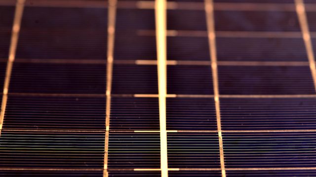 Rinnovabili • Da uno spinoff del TNO la prima produzione roll-to-roll del FV in perovskite