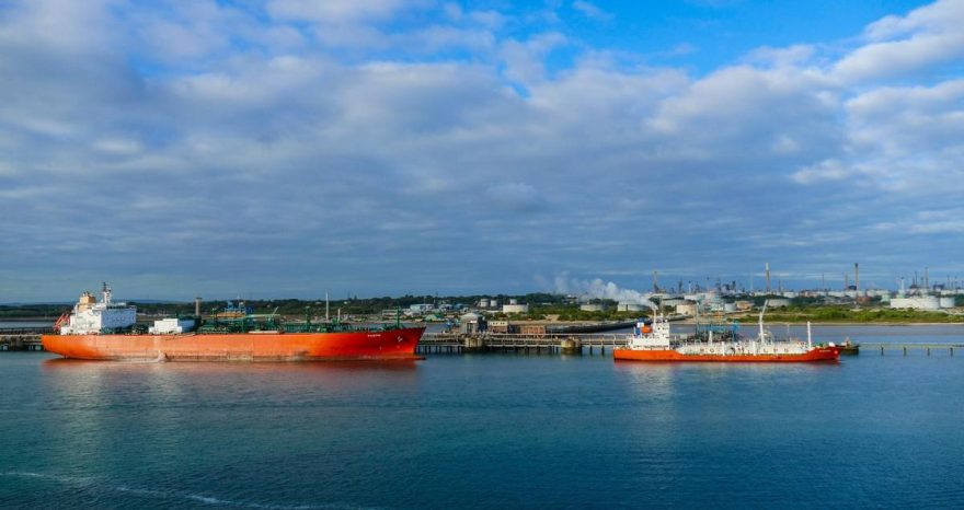 Rinnovabili • Mercato petrolifero globale sconvolto dalla guerra Iran
