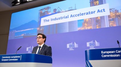 Rinnovabili • IAA, speciale fotovoltaico e batterie: requisiti d’origine e FDI