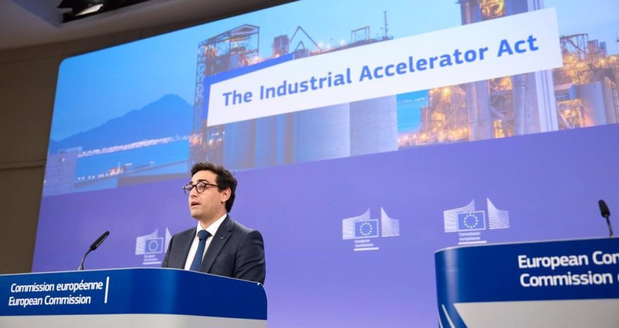 Rinnovabili • IAA, speciale fotovoltaico e batterie: requisiti d’origine e FDI