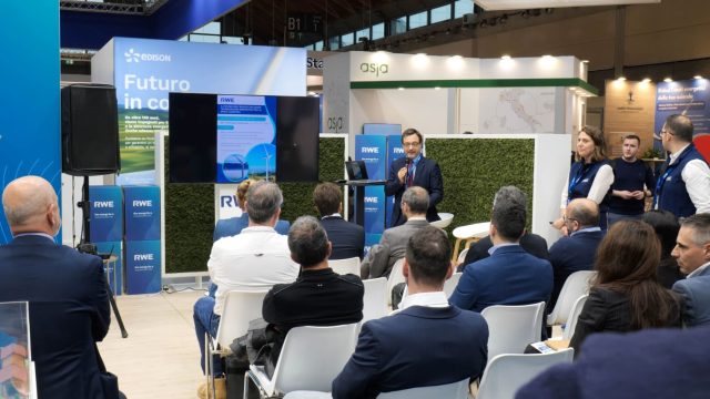 Rinnovabili • RWE a KEY 2026 rilancia l’impegno per la transizione energetica