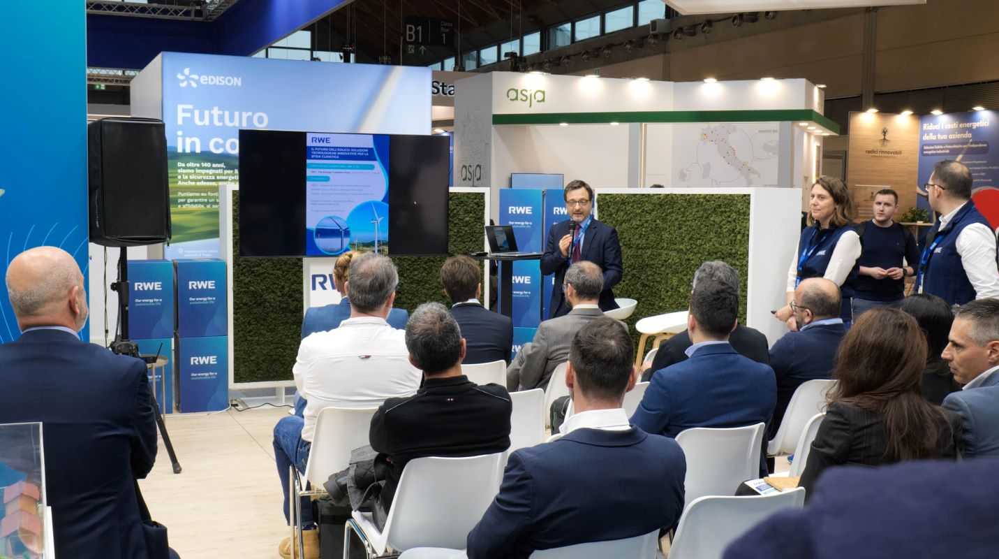 Rinnovabili • RWE a KEY 2026 rilancia l’impegno per la transizione energetica