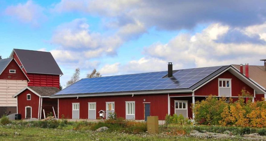 Rinnovabili • Solare residenziale USA: costi acquisizione +40% nel 2026