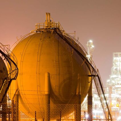 Rinnovabili • attacco-americano-iran-prezzo-gas-petrolio-europa-italia