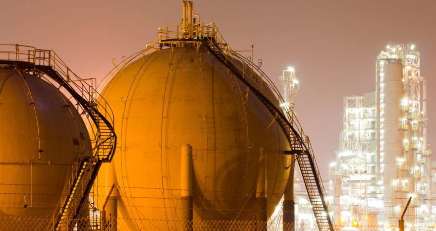 Rinnovabili • attacco-americano-iran-prezzo-gas-petrolio-europa-italia
