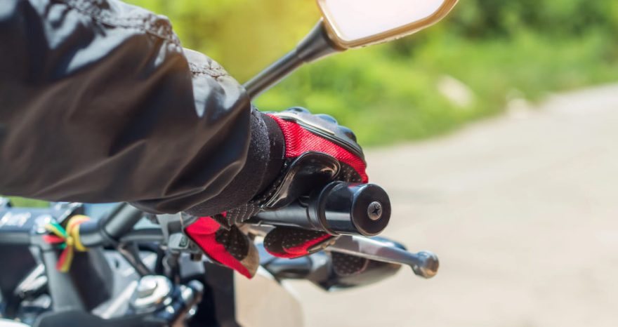 Rinnovabili • Ecobonus moto e scooter elettrici, via alla prenotazione incentivi