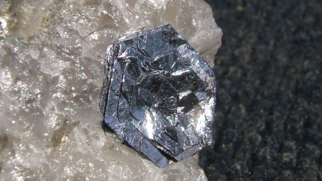 Rinnovabili • Fotovoltaico con materiali 2D, la nuova frontiera dell’integrazione