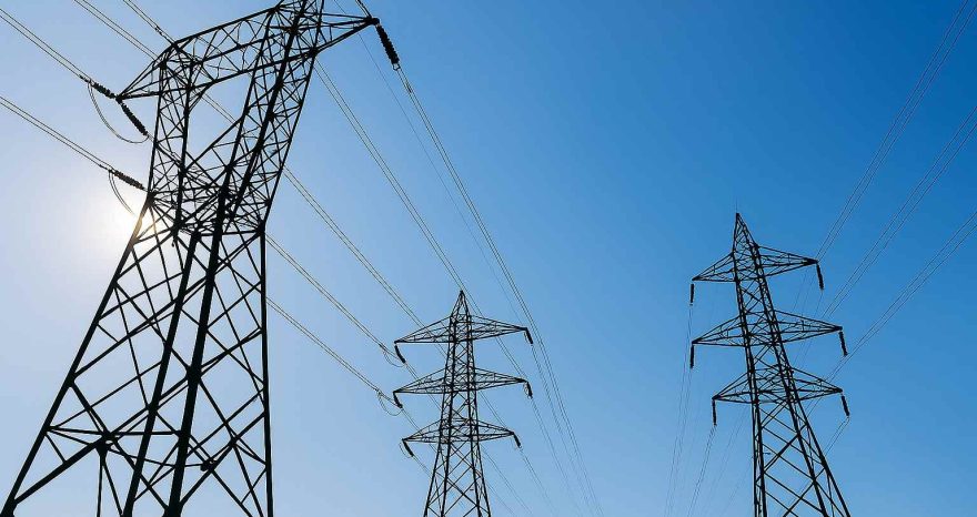 Rinnovabili • prezzi-energia-europa-mercato-elettrico-aumento-bollette