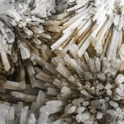 Rinnovabili • Spugne termiche a base di zeolite per raffreddare i data center senza elettricità