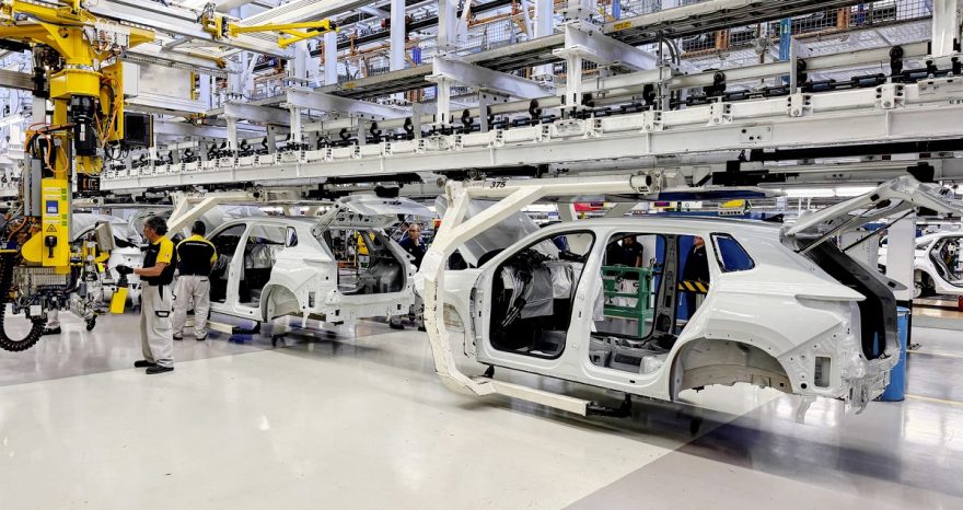 Rinnovabili • Auto elettriche, il gruppo Volkswagen raggiunge quota 4 milioni in Europa