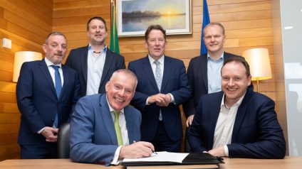 Rinnovabili • Greenvolt Next e Cork Airport: più grande carport solare d’Irlanda