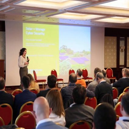 Rinnovabili • cybersecurity-grid-forming-inverter-stabilita-sistema-elettrico