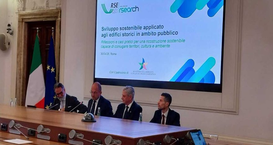 Rinnovabili • edifici-storico-testimoniali-applicazione-cam-riqualificazione-sostenibile-edifici-pubblici