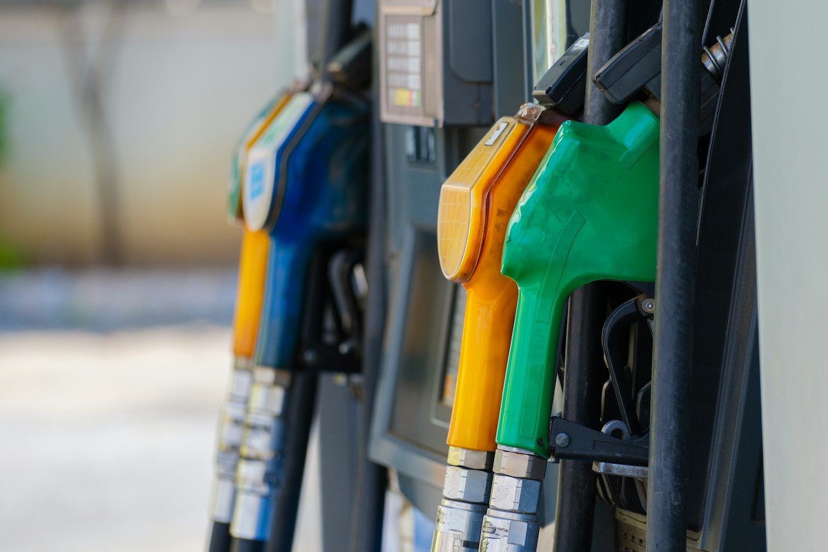 Quando caleranno benzina e diesel? Inizia la discesa…ma col contagocce