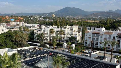Rinnovabili • Fotovoltaico di lusso: i moduli AIKO ABC per il Meliá ME Marbella