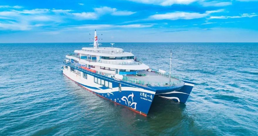 Rinnovabili • Catl sviluppa batterie per navi elettriche: obiettivo la decarbonizzazione