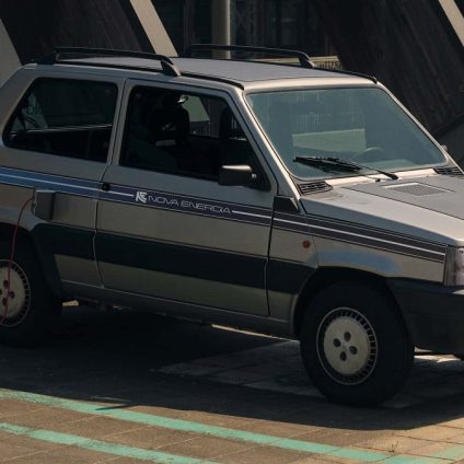 Rinnovabili • Il boom dei retrofit: una seconda giovinezza elettrica alle auto (pezzo estate)