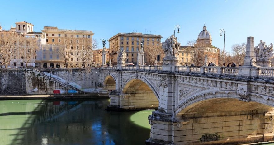 Rinnovabili • Come l’adattamento climatico cambia il Regolamento Edilizio di Roma