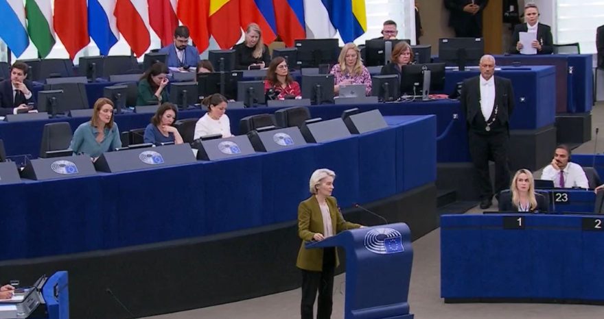 Rinnovabili • Von der Leyen: 60 giorni di guerra ci sono costati 27 mld in gas e petrolio