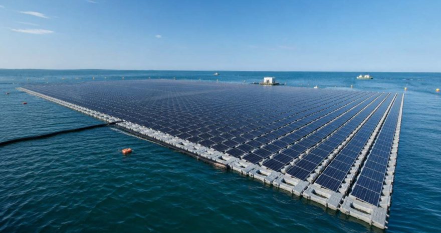 Rinnovabili • Fotovoltaico offshore, il 2% delle coste italiane basta ai consumi