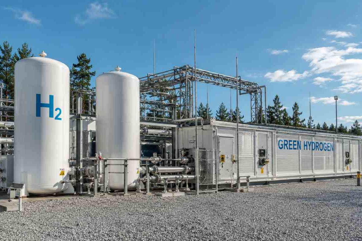 Rinnovabili • Produzione idrogeno, oltre 1 miliardo dall'UE a 9 progetti europei