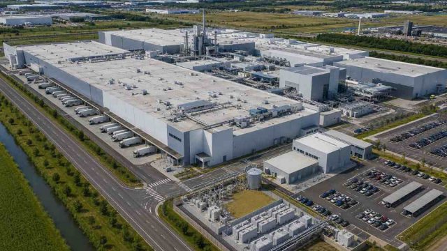 Rinnovabili • Standard CO2 auto europee, a rischio 46mila posti e 600 GWh