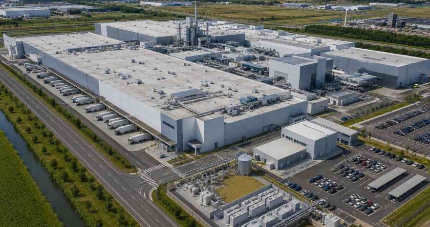 Rinnovabili • Standard CO2 auto europee, a rischio 46mila posti e 600 GWh