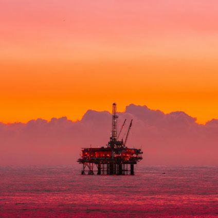 Rinnovabili • Crisi climatica, perché i progetti “green” delle big oil sono parte del problema
