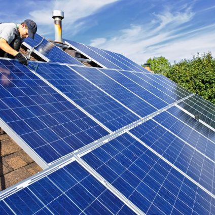 Rinnovabili • Energia rinnovabile, ecco cosa può fare l'AI worker di Invertix