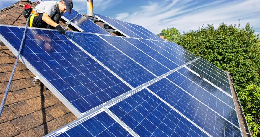 Rinnovabili • Energia rinnovabile, ecco cosa può fare l'AI worker di Invertix