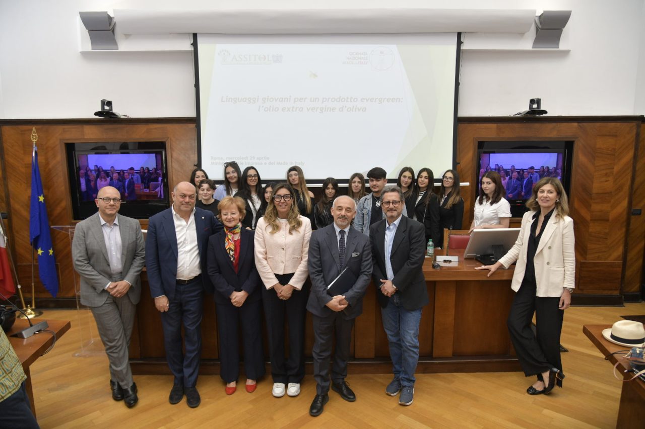 Rinnovabili • L’olio extra vergine d’oliva e i giovani, un rapporto da costruire