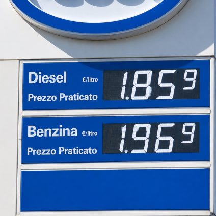 Rinnovabili • Prezzo benzina e diesel continua il su e giù: automobilisti disorientati