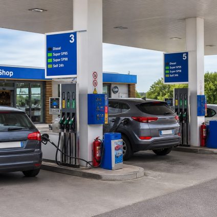 Rinnovabili • Caro carburanti, ancora tagli sulle accise. Ma fino a quando?